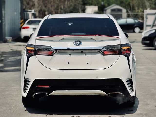 TOYOTA豐田 ALTIS  第5張相片
