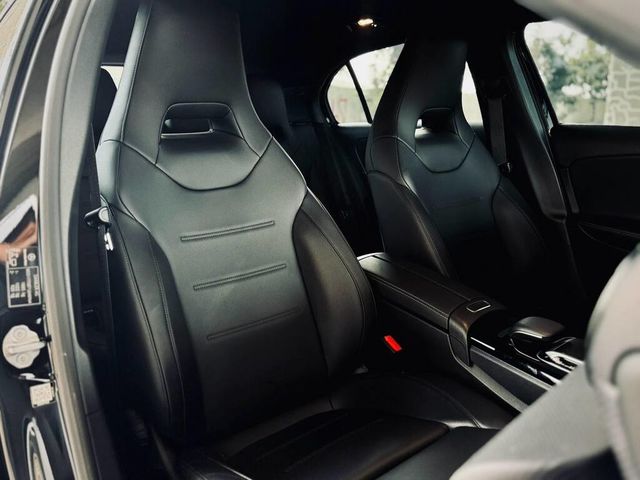 M-BENZ賓士 A200  第15張相片