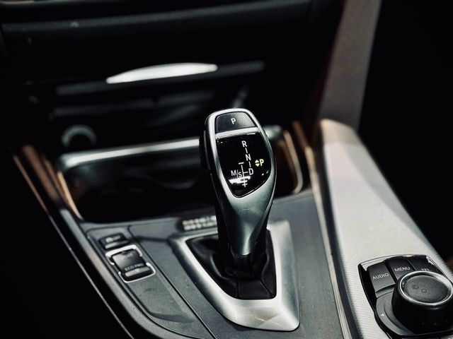 BMW寶馬 320I M SPORT  第11張相片