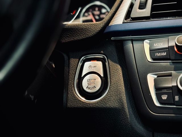 BMW寶馬 320I M SPORT  第14張相片