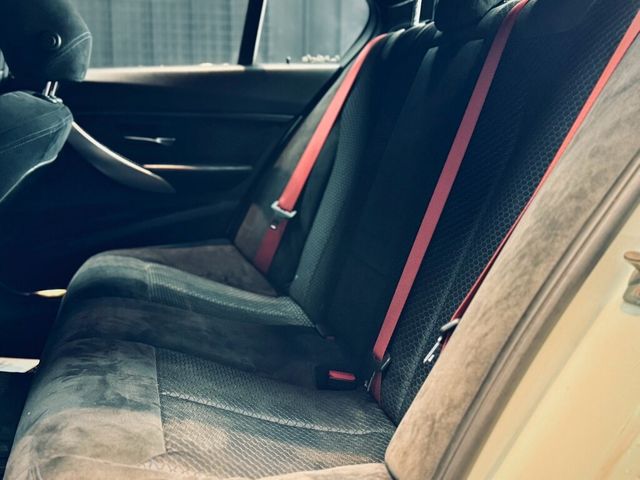 BMW寶馬 320I M SPORT  第18張相片