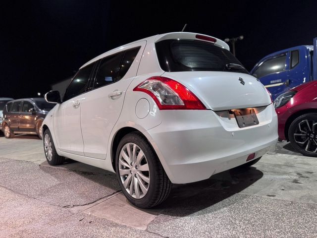 SUZUKI鈴木 SWIFT  第2張相片