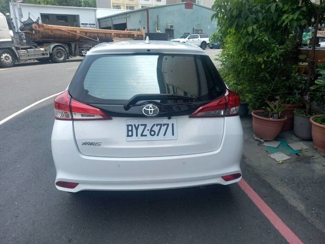 TOYOTA豐田 YARIS  第3張相片