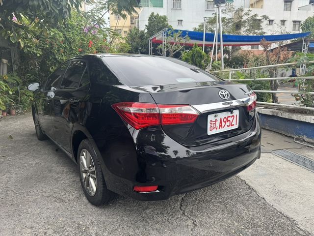 TOYOTA豐田 ALTIS  第5張相片