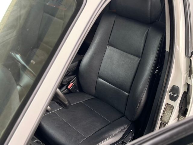 BMW寶馬 318IA  第6張相片