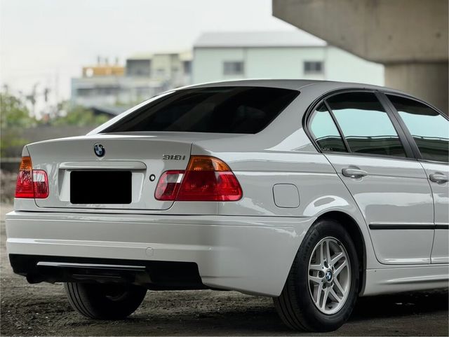 BMW寶馬 318IA  第10張相片