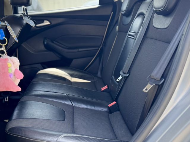FORD福特 FOCUS  第8張相片