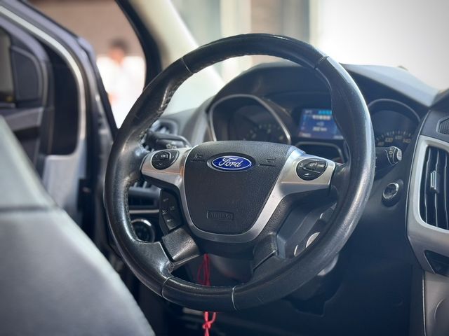 FORD福特 FOCUS  第11張相片