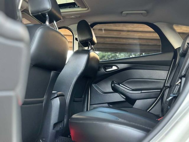 FORD福特 FOCUS  第13張相片