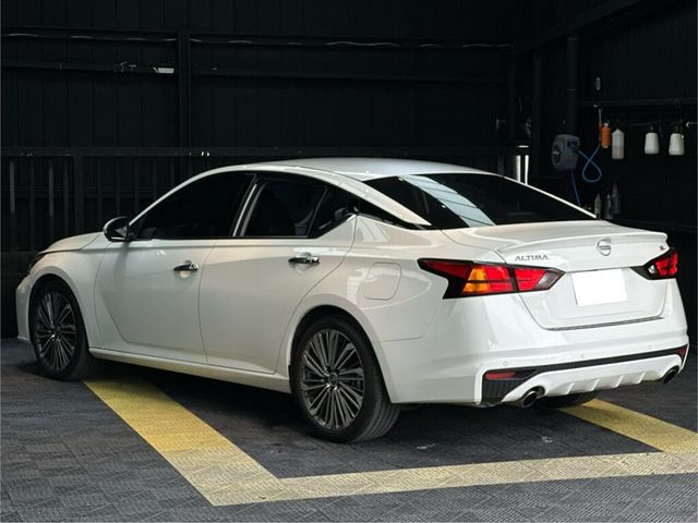 NISSAN日產 ALTIMA  第2張相片