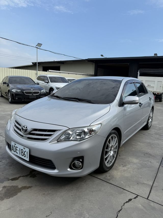 TOYOTA豐田 ALTIS  第1張相片