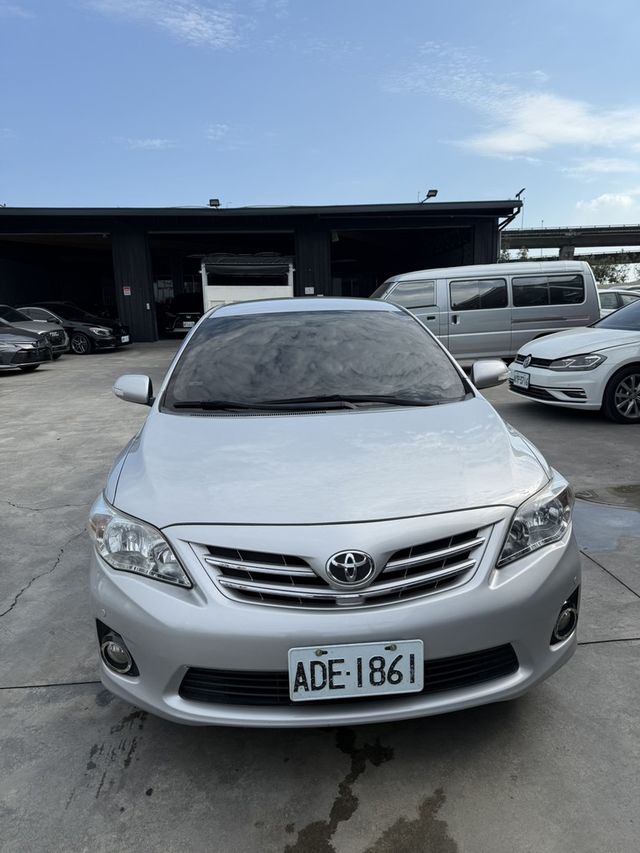 TOYOTA豐田 ALTIS  第2張相片
