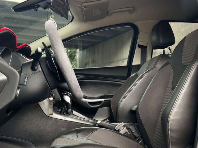 FORD福特 FOCUS  第7張相片