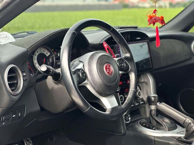 TOYOTA豐田 86  第7張相片