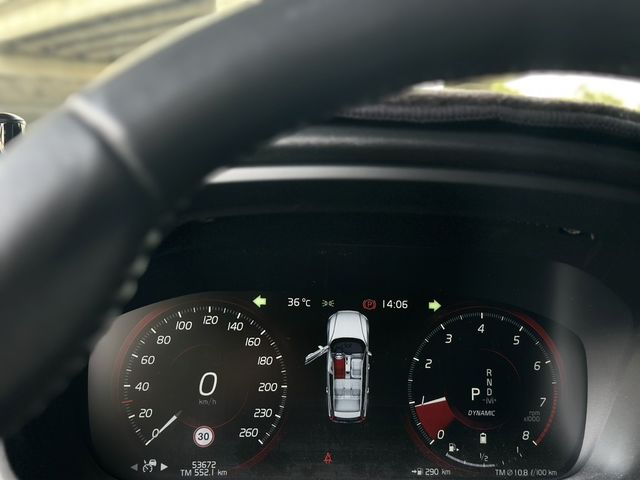 VOLVO富豪 V60  第11張相片