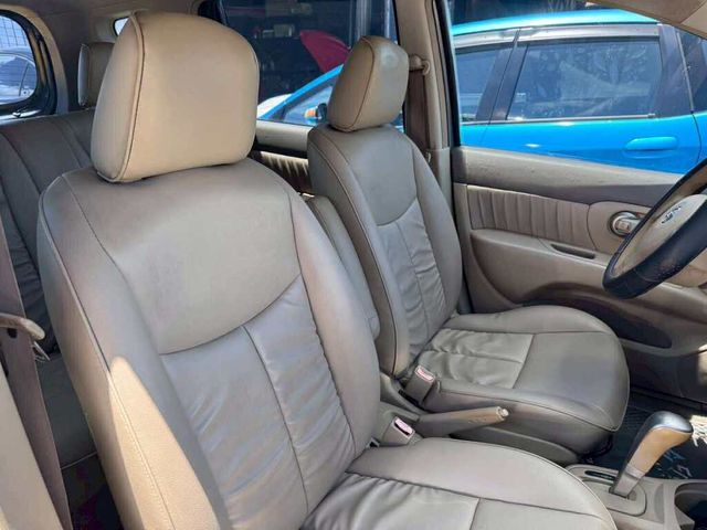 NISSAN日產 LIVINA  第3張相片