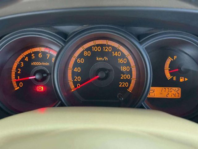 NISSAN日產 LIVINA  第7張相片