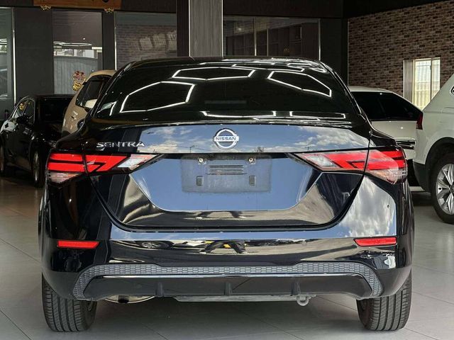 NISSAN日產 SENTRA  第4張相片