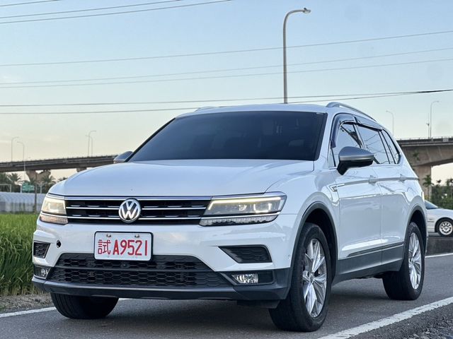 VOLKSWAGEN福斯 TIGUAN  第1張相片