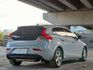 VOLVO富豪 V40  第2張縮圖