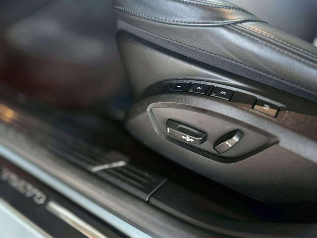 VOLVO富豪 V40  第13張相片