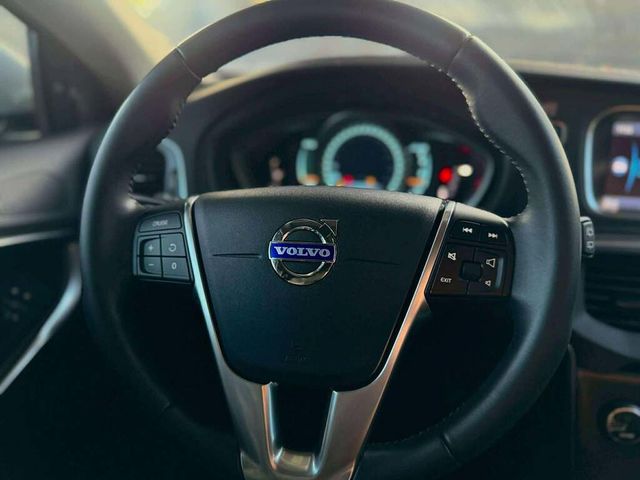 VOLVO富豪 V40  第14張相片