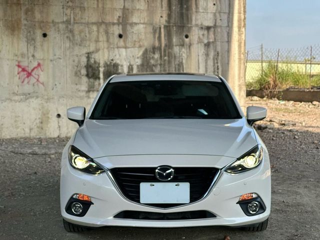 MAZDA馬自達 MAZDA 3  第3張相片