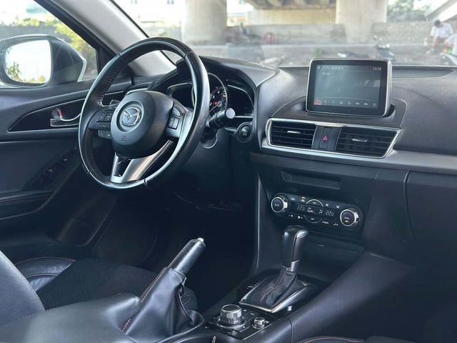 MAZDA馬自達 MAZDA 3  第4張相片