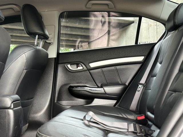 HONDA本田 CIVIC  第8張相片