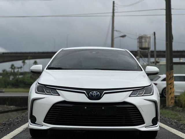 TOYOTA豐田 ALTIS  第3張相片