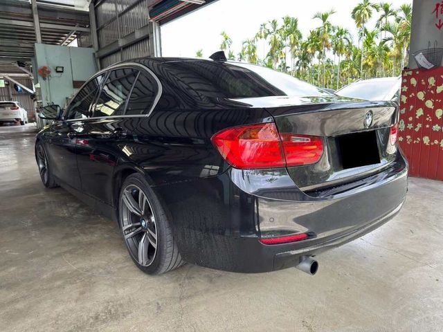 BMW寶馬 316I  第2張相片