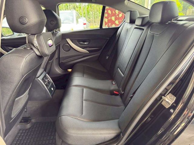 BMW寶馬 316I  第8張相片