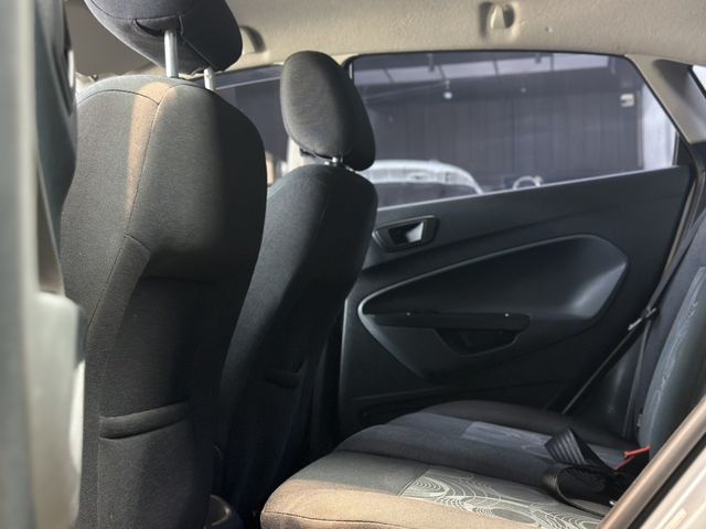 FORD福特 FIESTA  第7張相片