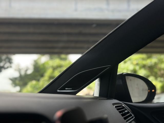 VOLKSWAGEN福斯 GOLF GTI  第5張相片