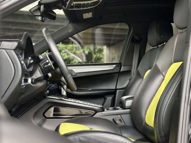 PORSCHE保時捷 MACAN  第10張相片
