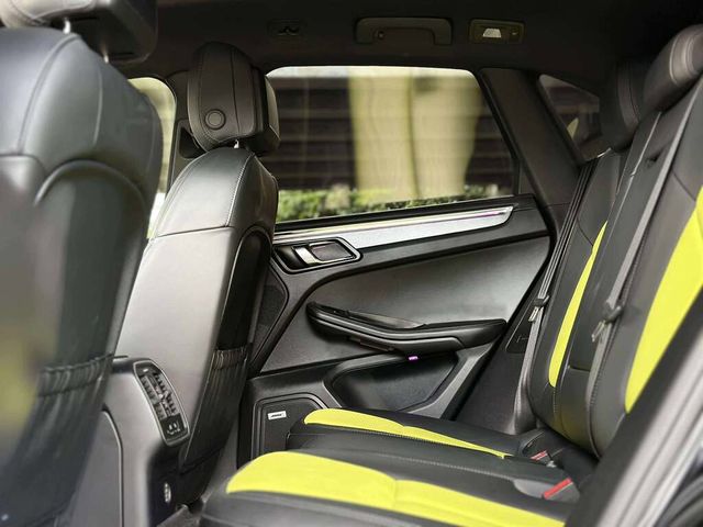 PORSCHE保時捷 MACAN  第11張相片