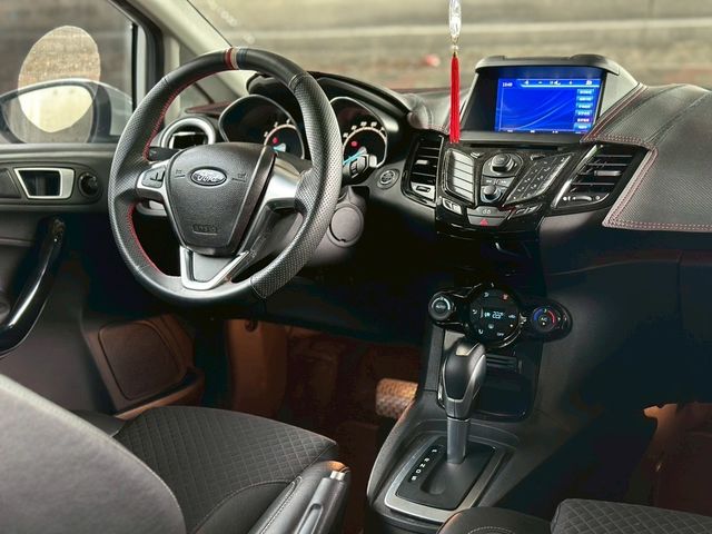 FORD福特 FIESTA  第3張相片
