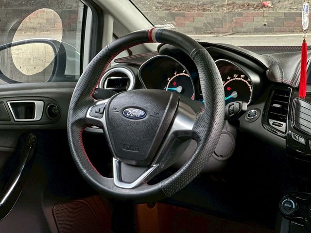 FORD福特 FIESTA  第4張相片