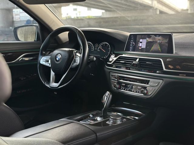 BMW寶馬 730D  第4張相片