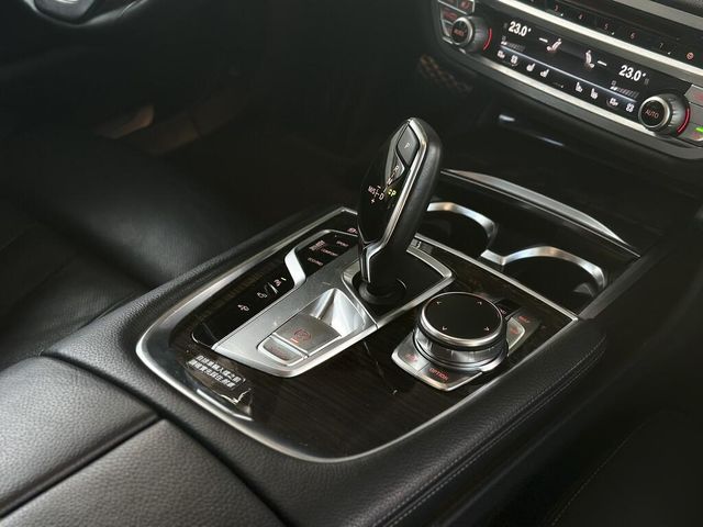 BMW寶馬 730D  第8張相片
