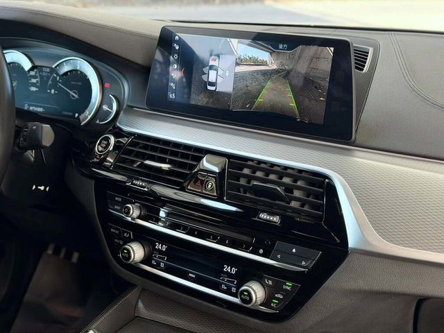 BMW寶馬 520I  第8張相片