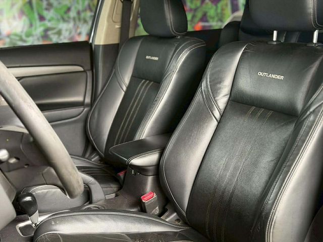 MITSUBISHI三菱 OUTLANDER  第6張相片