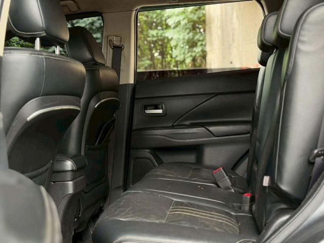 MITSUBISHI三菱 OUTLANDER  第7張相片