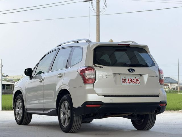 SUBARU速霸陸 FORESTER  第2張相片