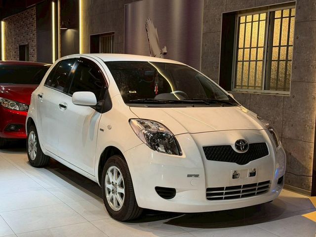 TOYOTA豐田 YARIS  第1張相片