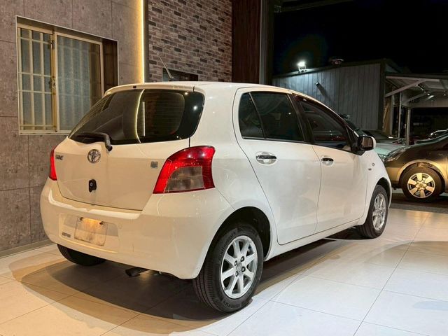 TOYOTA豐田 YARIS  第2張相片