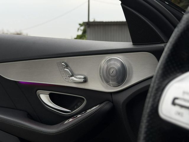 M-BENZ賓士 C300  第8張相片