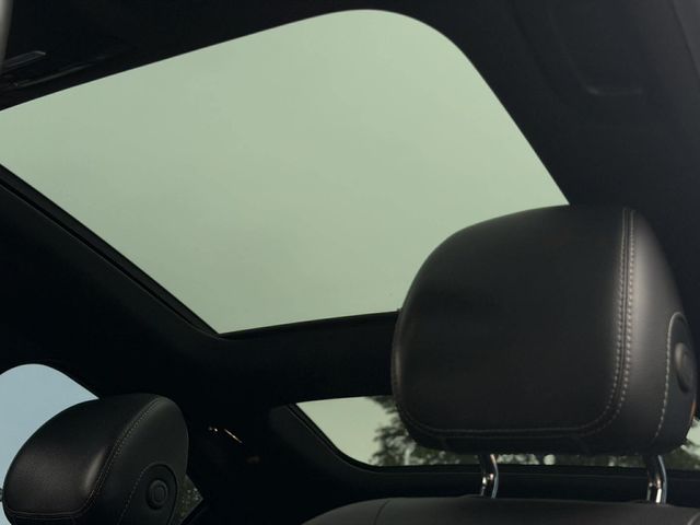 M-BENZ賓士 C300  第15張相片