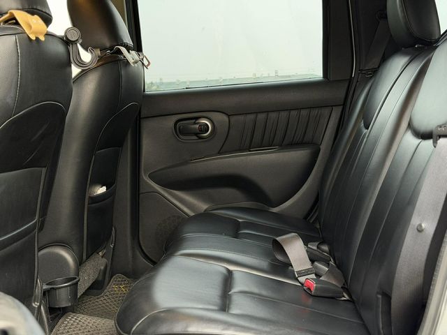 NISSAN日產 LIVINA  第6張相片