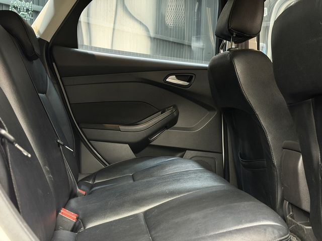 FORD福特 FOCUS  第12張相片